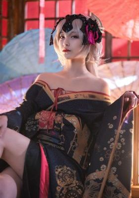 亚洲美腿丝袜一区二区_720全集在线观看